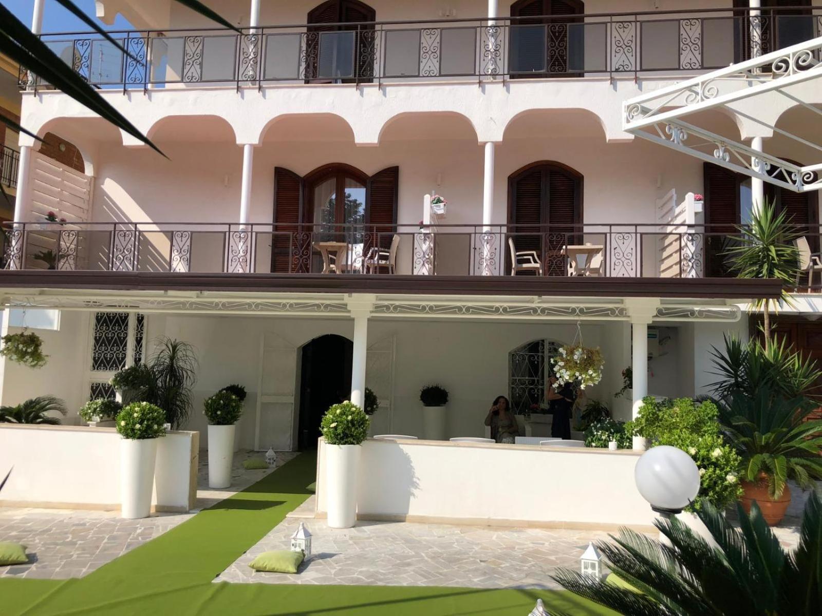 Villa Miriam Gragnano Eksteriør billede