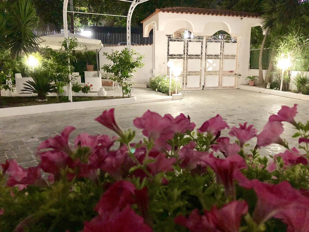 Villa Miriam Gragnano Eksteriør billede